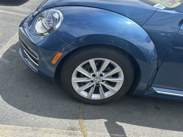 Used 2018 Volkswagen Beetle 2.0T SE image 8