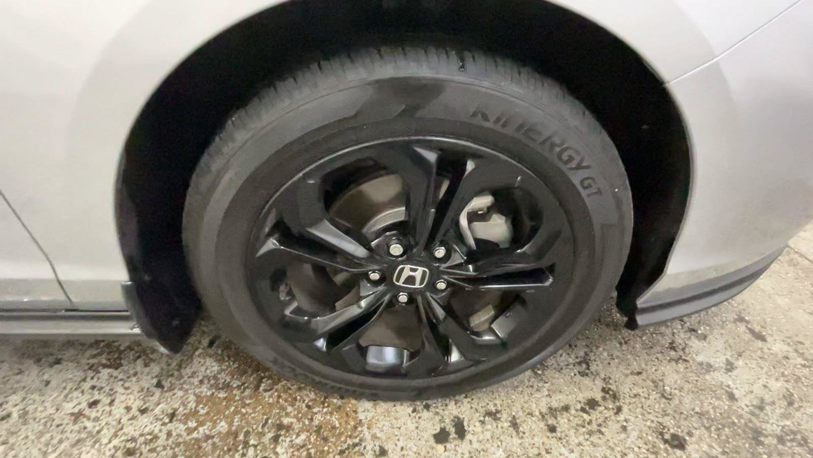 Certified 2025 Honda Accord SE image 16