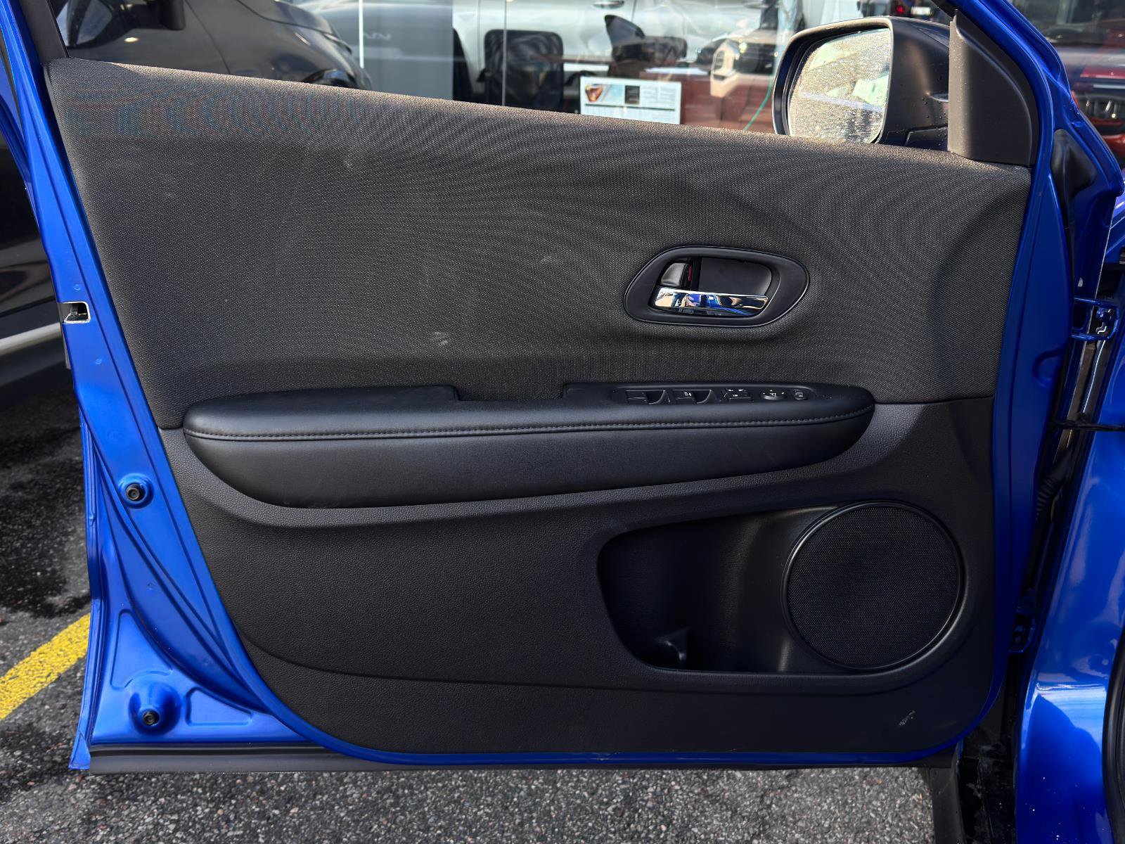 Used 2022 Honda HR-V Sport image 14