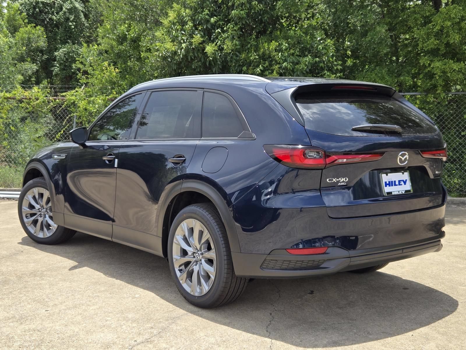 New 2026 MAZDA CX-90 3.3 Turbo w/ Preferred Package AWD/4WD image 4