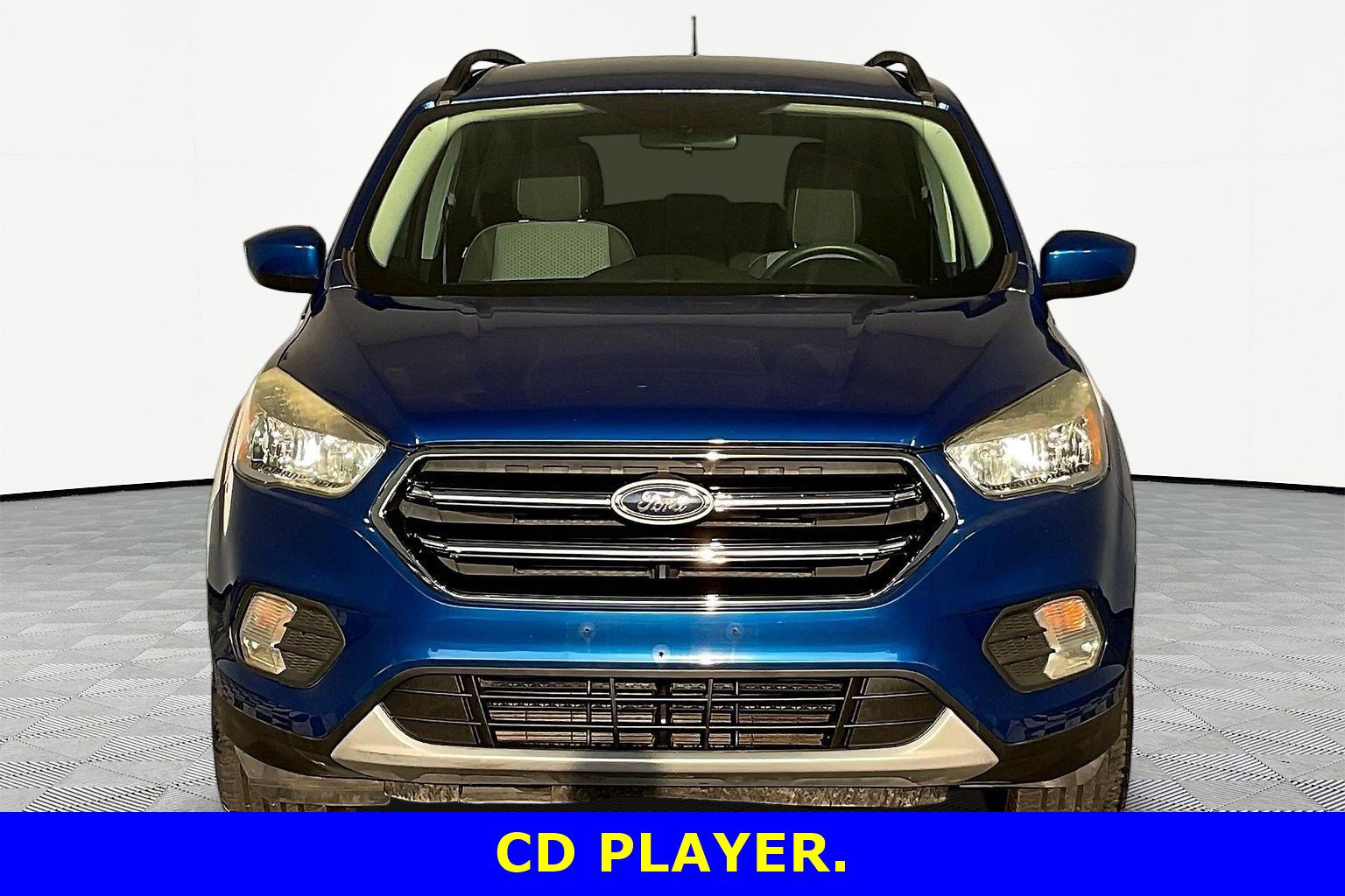 Used 2018 Ford Escape SE image 2