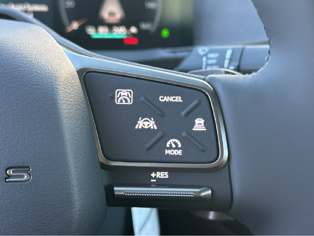New 2026 Lexus ES 350e w/ Convenience Package FWD image 26