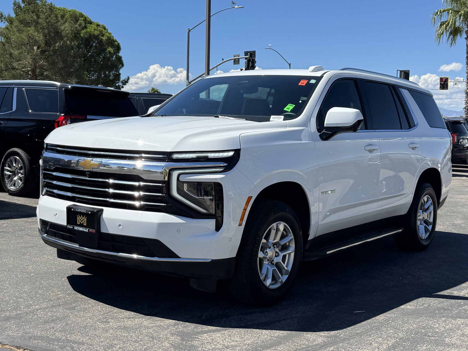 Used 2025 Chevrolet Tahoe LT RWD image 3