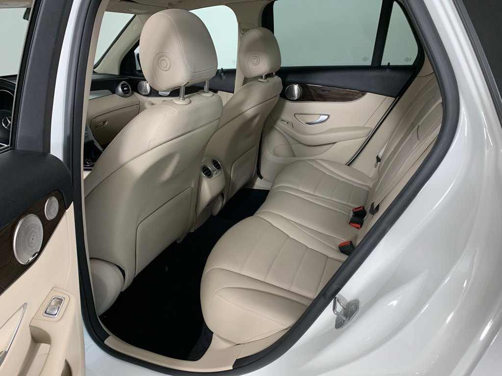 Used 2021 Mercedes-Benz GLC 300 image 28