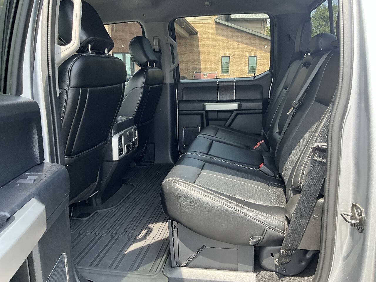 Used 2021 Ford F250 Lariat w/ Chrome Package AWD/4WD image 25
