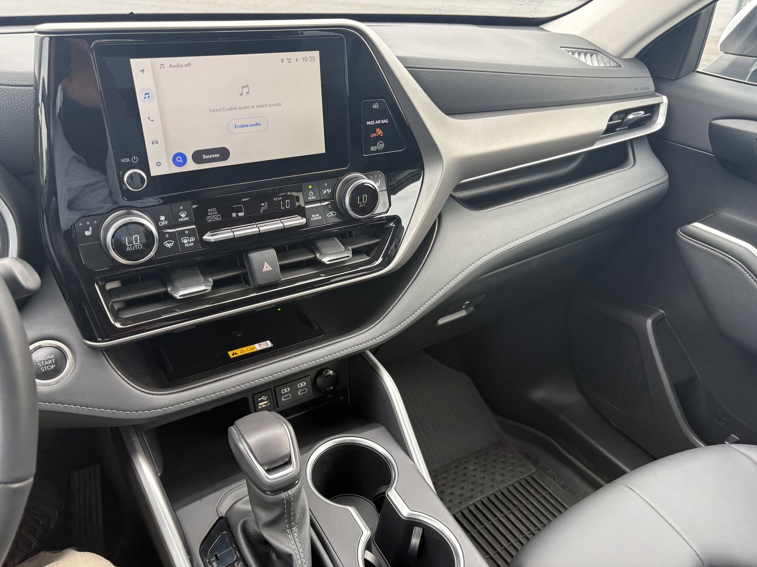 Certified 2025 Toyota Highlander XLE AWD/4WD image 9