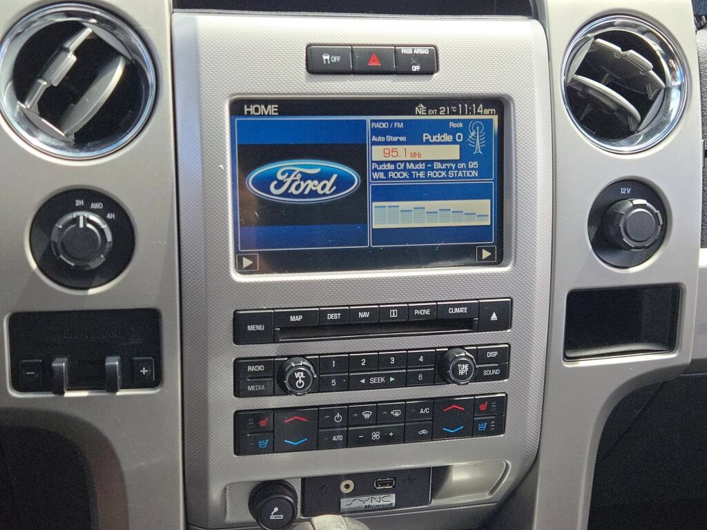 Used 2011 Ford F150 Lariat Limited AWD/4WD image 30