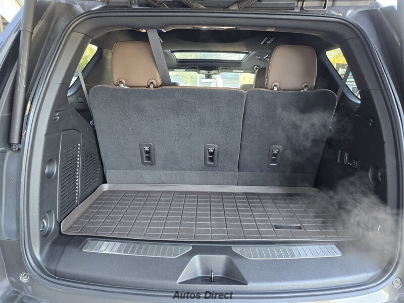 Used 2021 Chevrolet Tahoe High Country RWD image 35