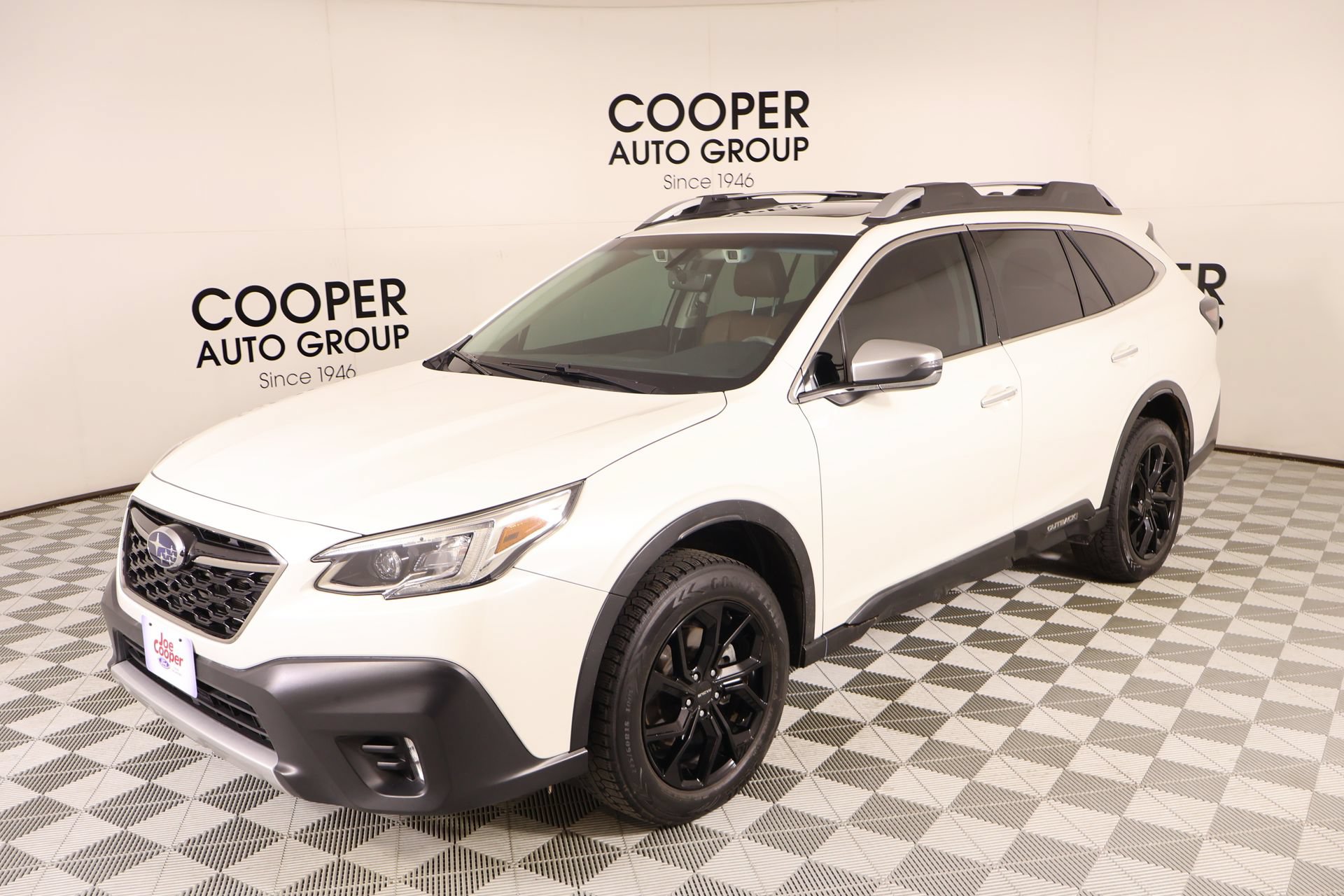 Used 2020 Subaru Outback Touring XT AWD/4WD image 10