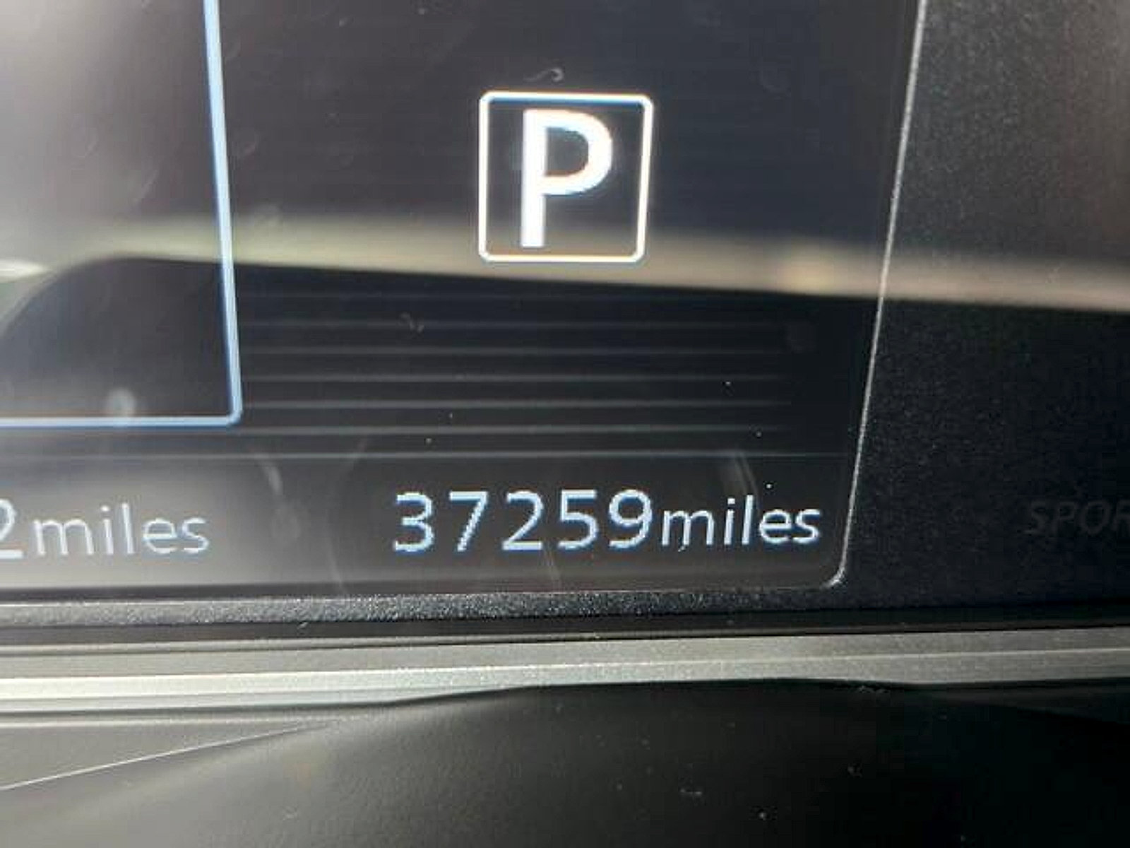 Used 2020 Nissan Kicks SR w/ Exterior Package FWD image 23