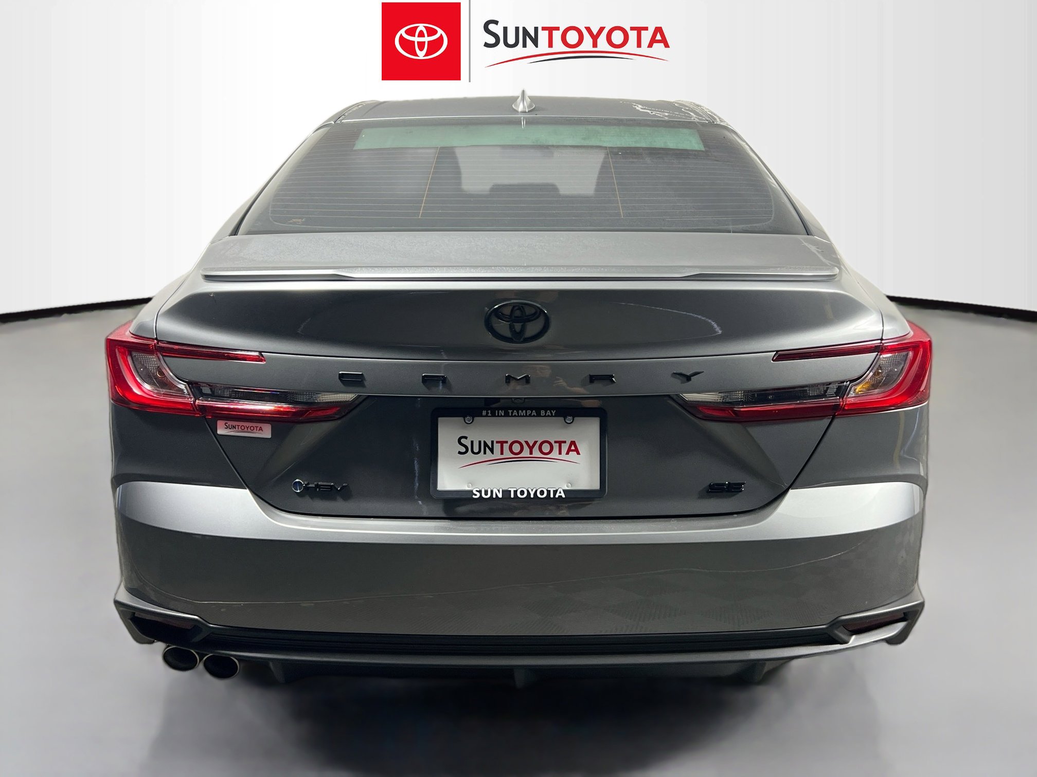 Used 2026 Toyota Camry SE FWD image 5