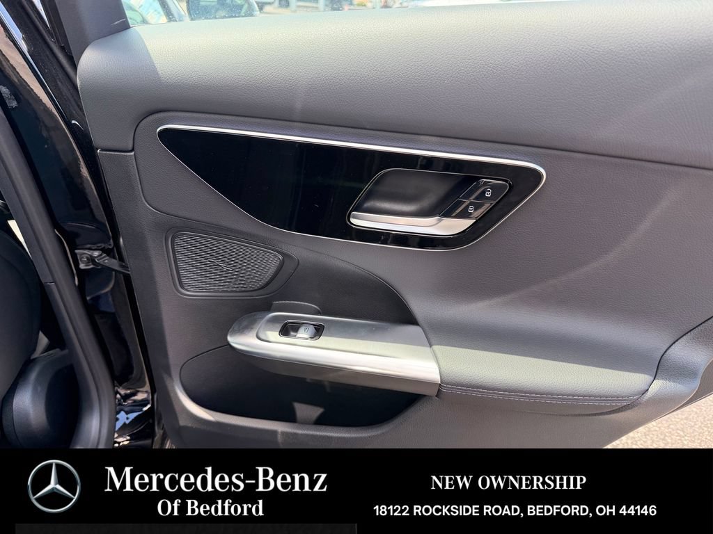 New 2026 Mercedes-Benz C 300 4MATIC Sedan image 23