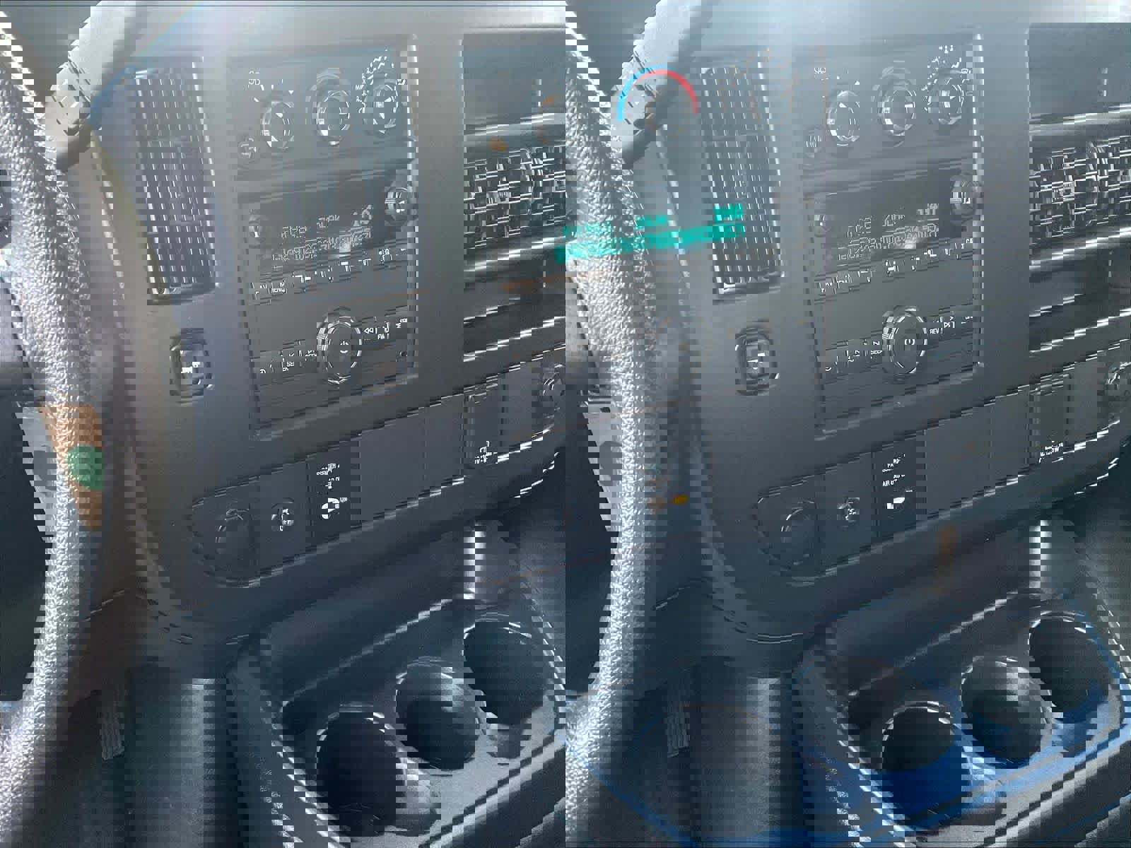 Used 2024 Chevrolet Express 2500 w/ Driver Convenience Package image 19