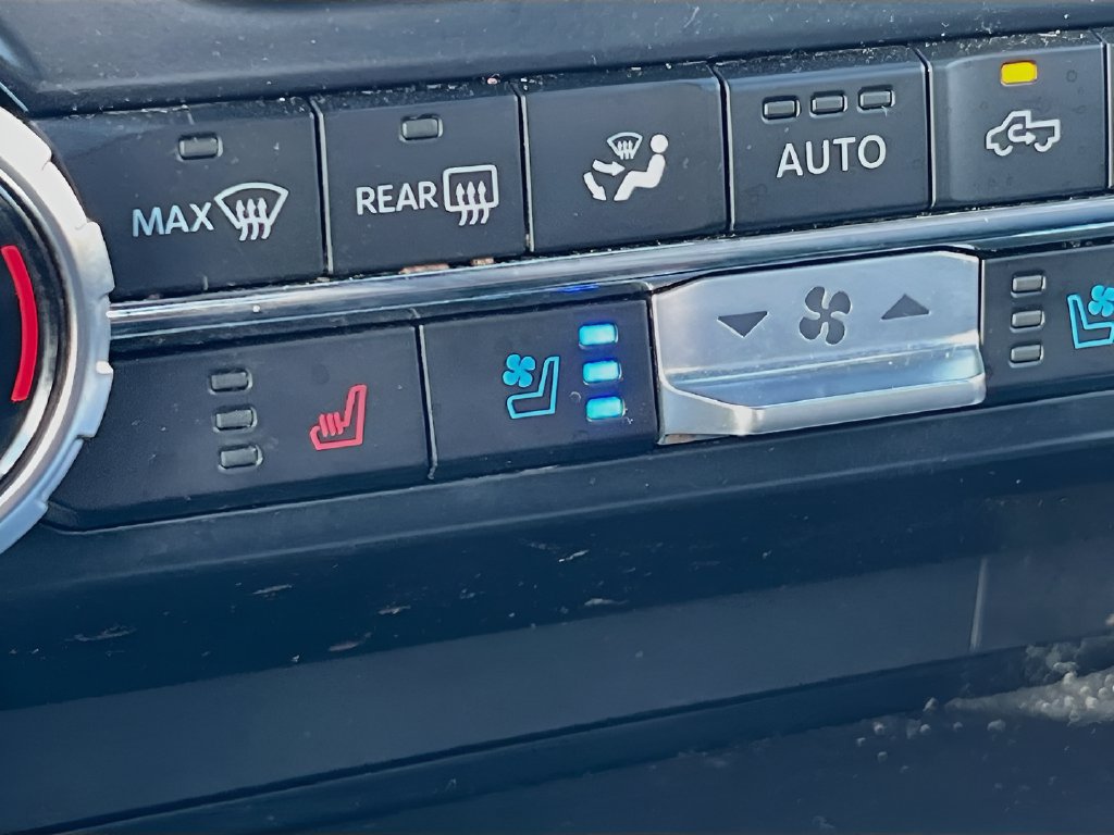 Used 2023 Ford F150 Lariat AWD/4WD image 21