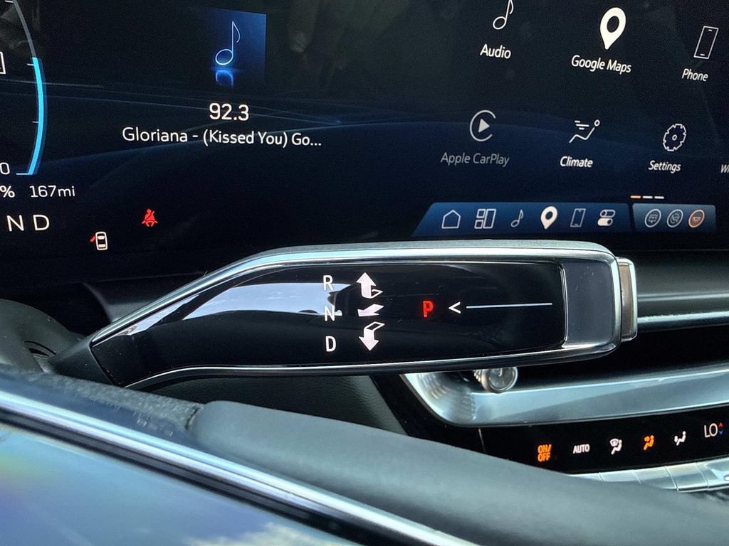 Certified 2024 Cadillac Lyriq Tech AWD/4WD image 27