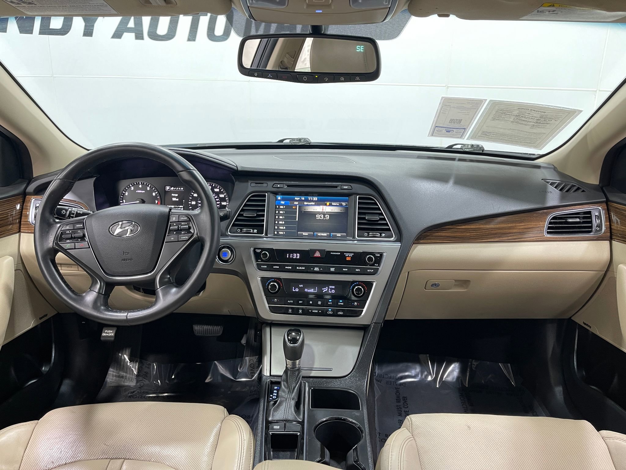 Used 2017 Hyundai Sonata Limited w/ Tech Package 03 FWD image 19