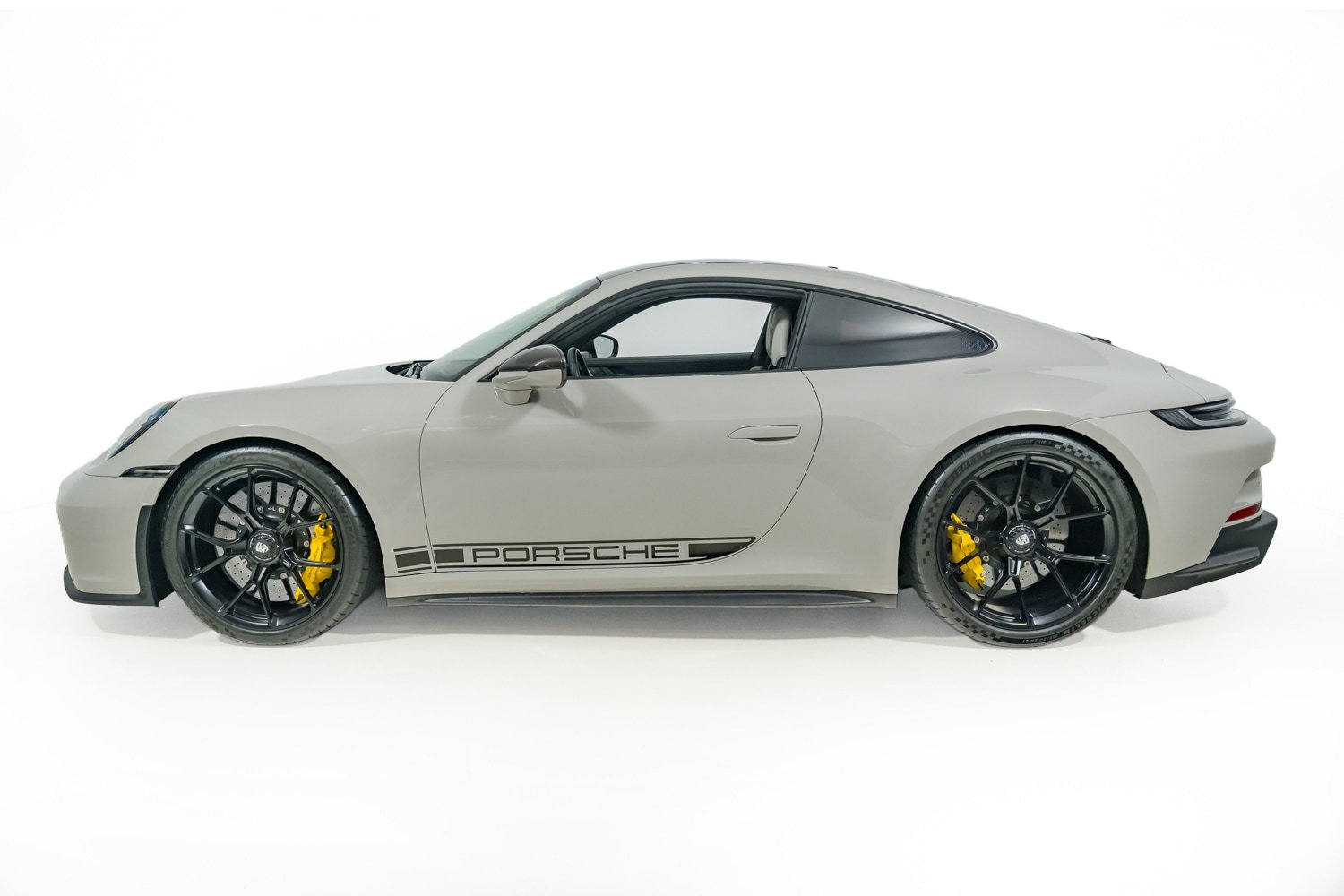 Used 2023 Porsche 911 GT3 RWD image 3