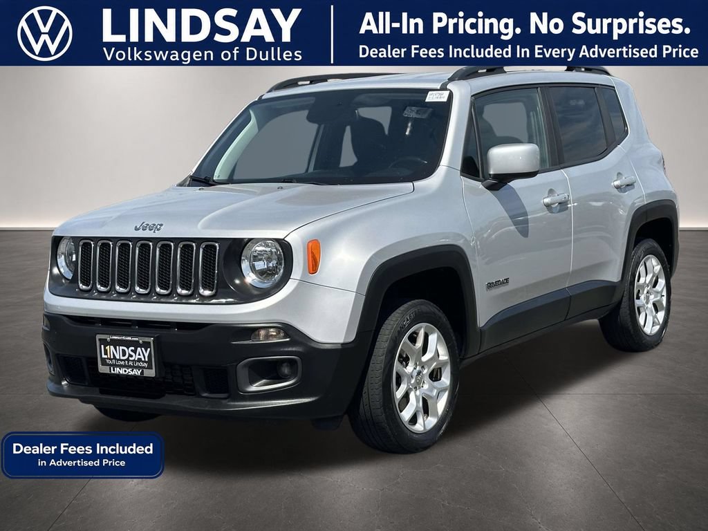 Used 2018 Jeep Renegade Latitude w/ Cold Weather Group AWD/4WD image 4