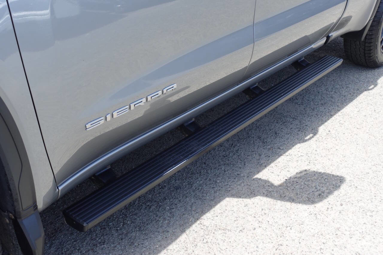 Used 2023 GMC Sierra 1500 Pro w/ Graphite Edition image 9
