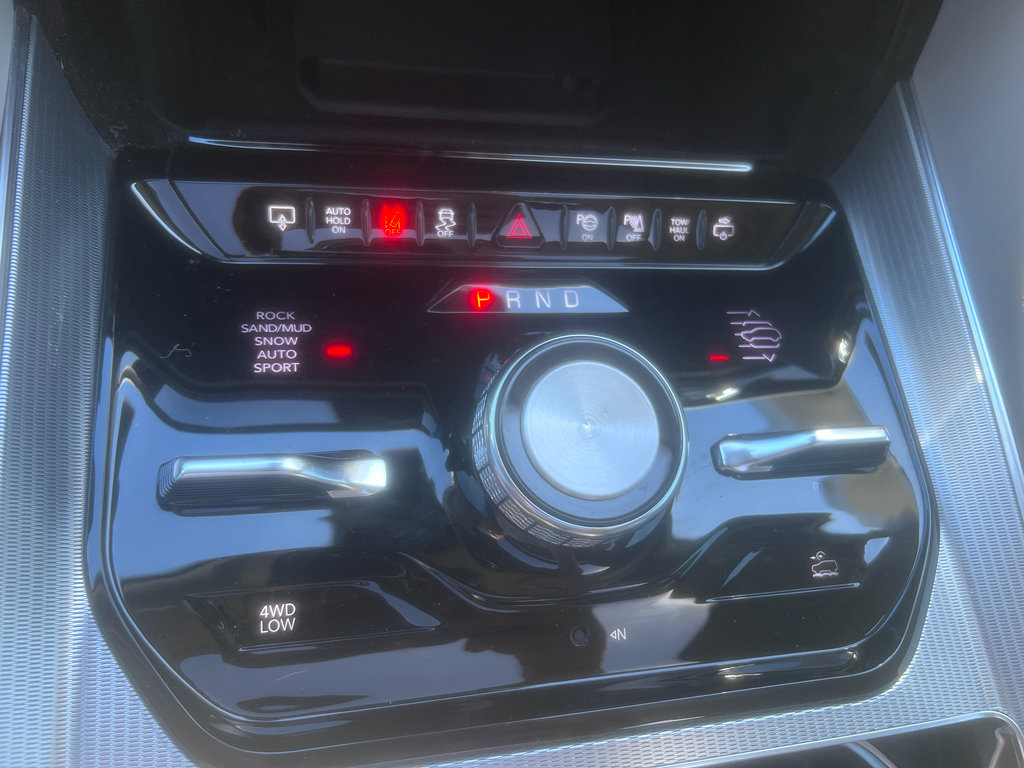 Used 2023 Jeep Grand Wagoneer 4WD image 6