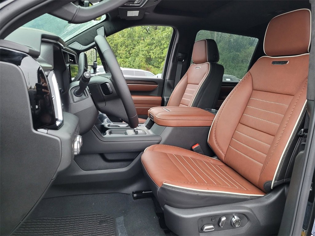 New 2026 GMC Sierra 3500 Denali Ultimate image 9