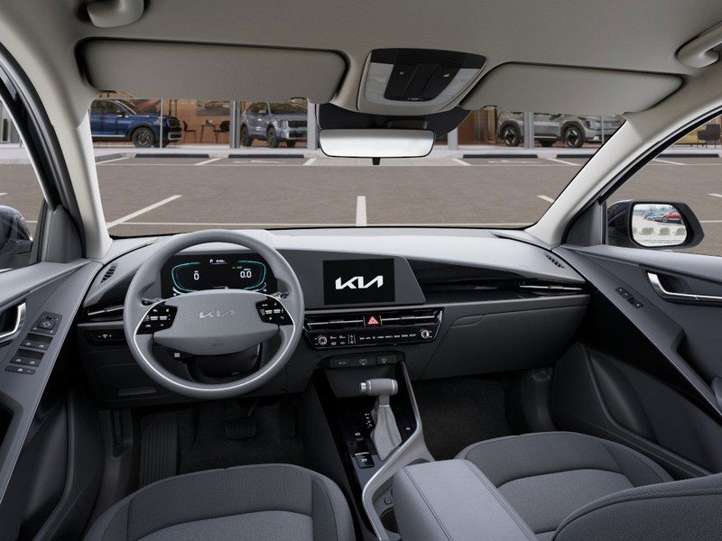 New 2026 Kia Niro LX image 18