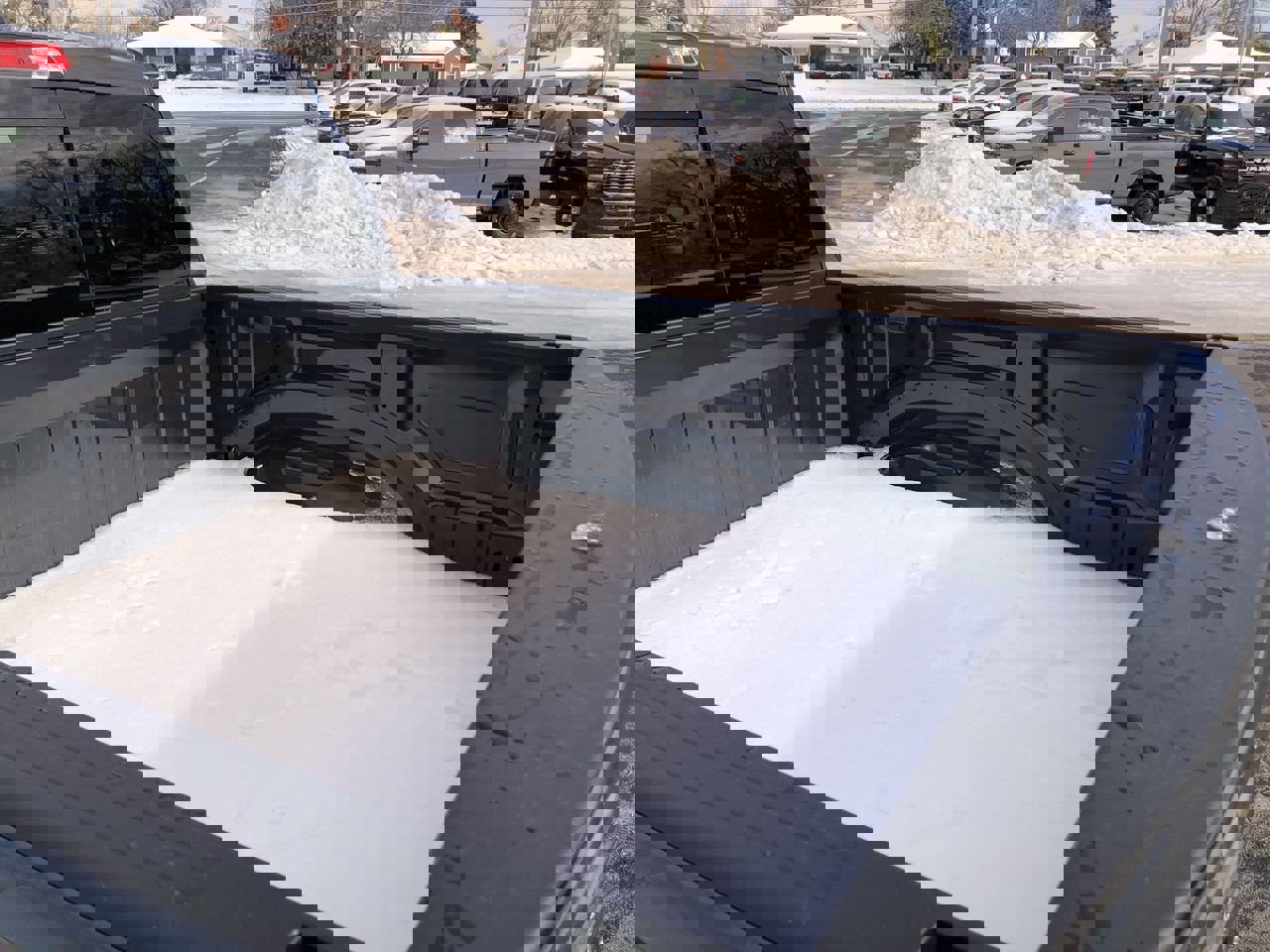 New 2026 RAM 1500 4x4 Crew Cab image 9