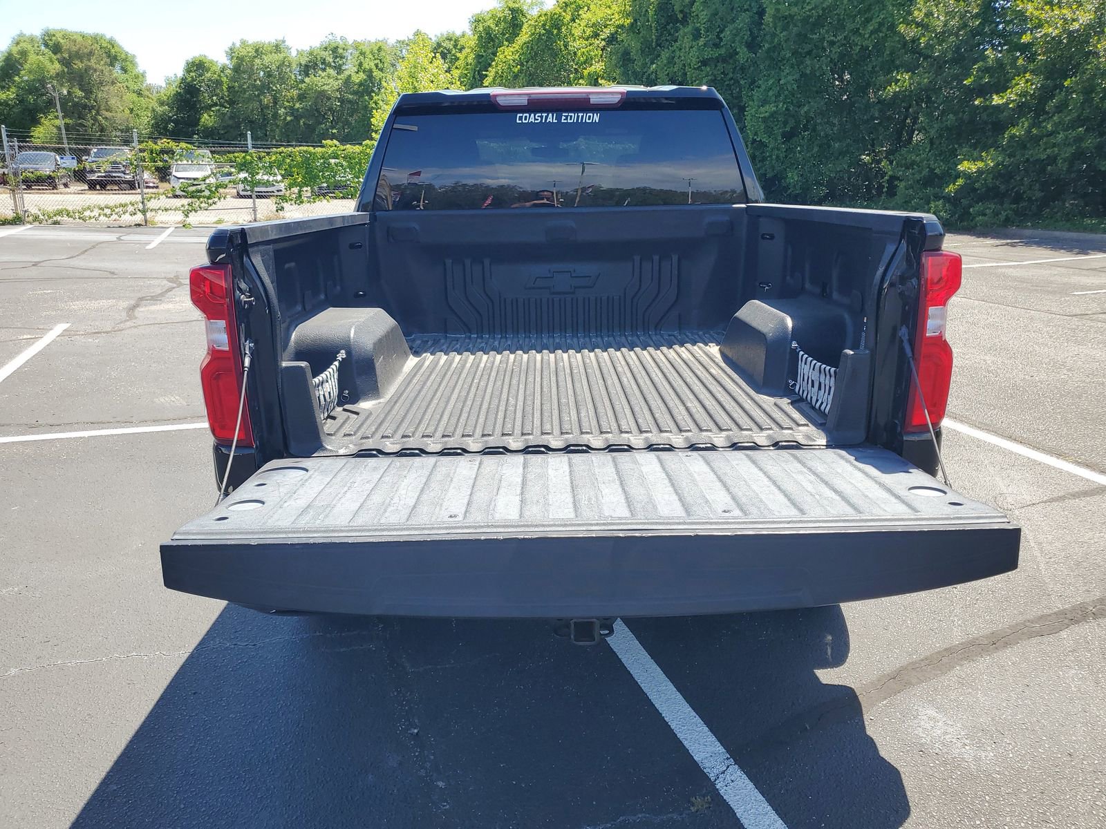 Used 2022 Chevrolet Silverado 1500 Custom image 28