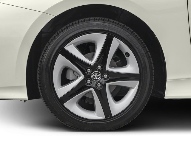 Used 2016 Toyota Prius Four w/ Advanced Technology Package FWD image 11