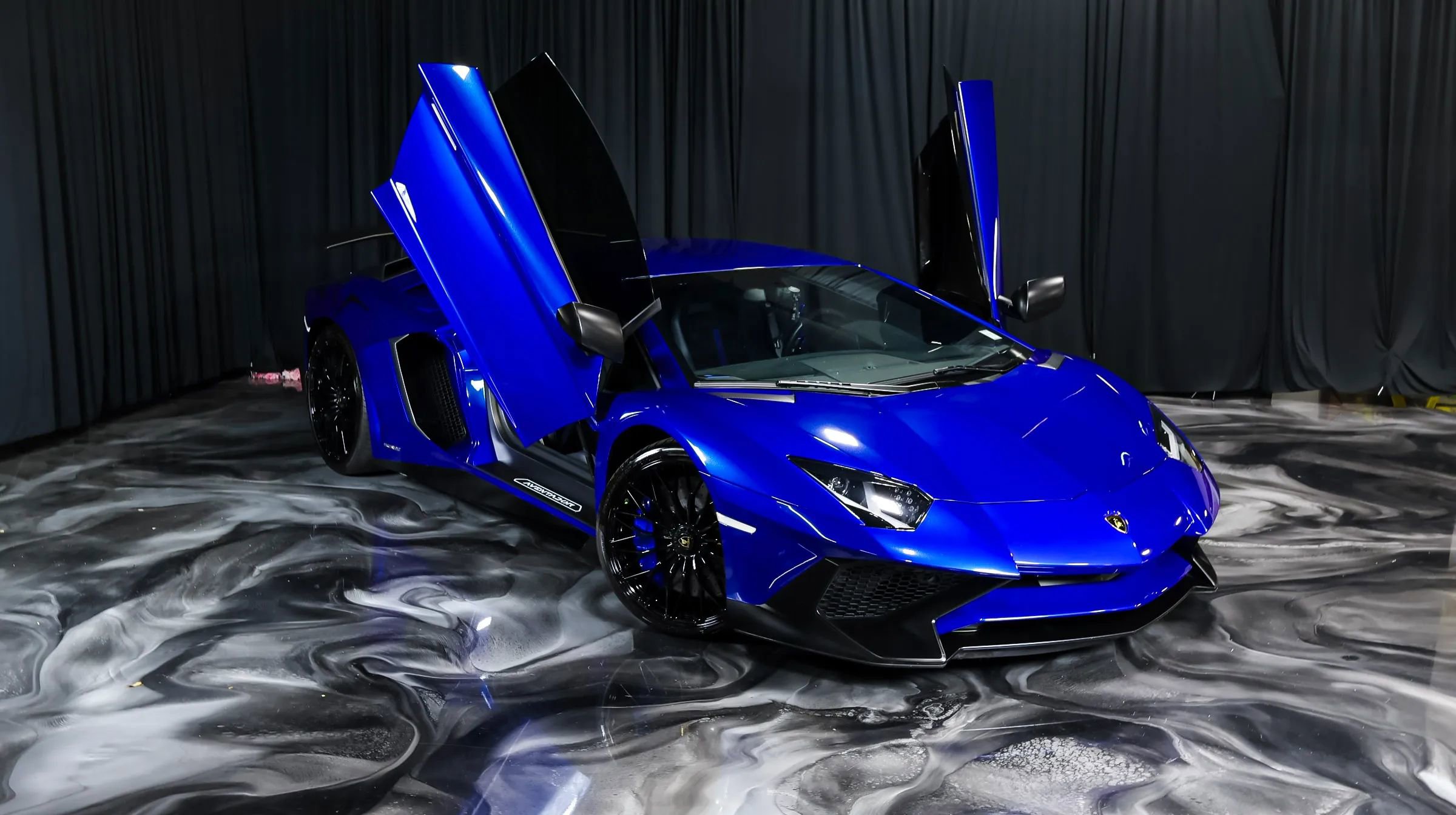 Used 2016 Lamborghini Aventador LP 750-4 Superveloce AWD/4WD image 4