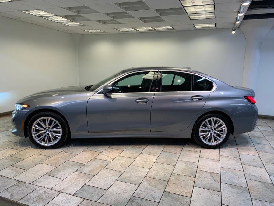 Used 2024 BMW 330i xDrive Sedan w/ Convenience Package image 5