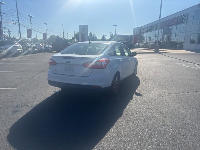 Used 2013 Ford Focus SE FWD image 10