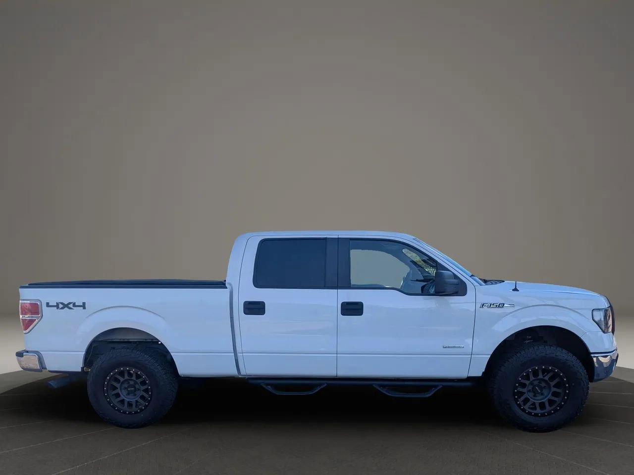 Used 2014 Ford F150 XLT w/ Trailer Tow Package AWD/4WD image 6