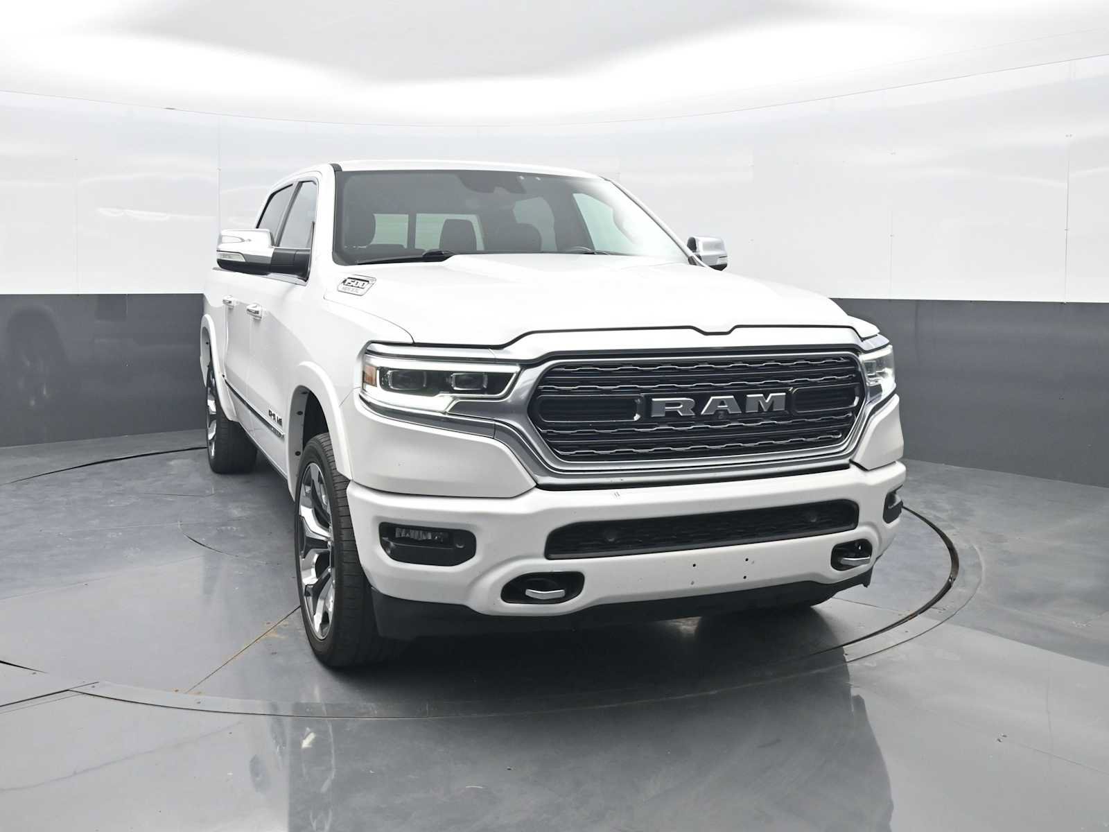 Used 2020 RAM 1500 Limited AWD/4WD image 2