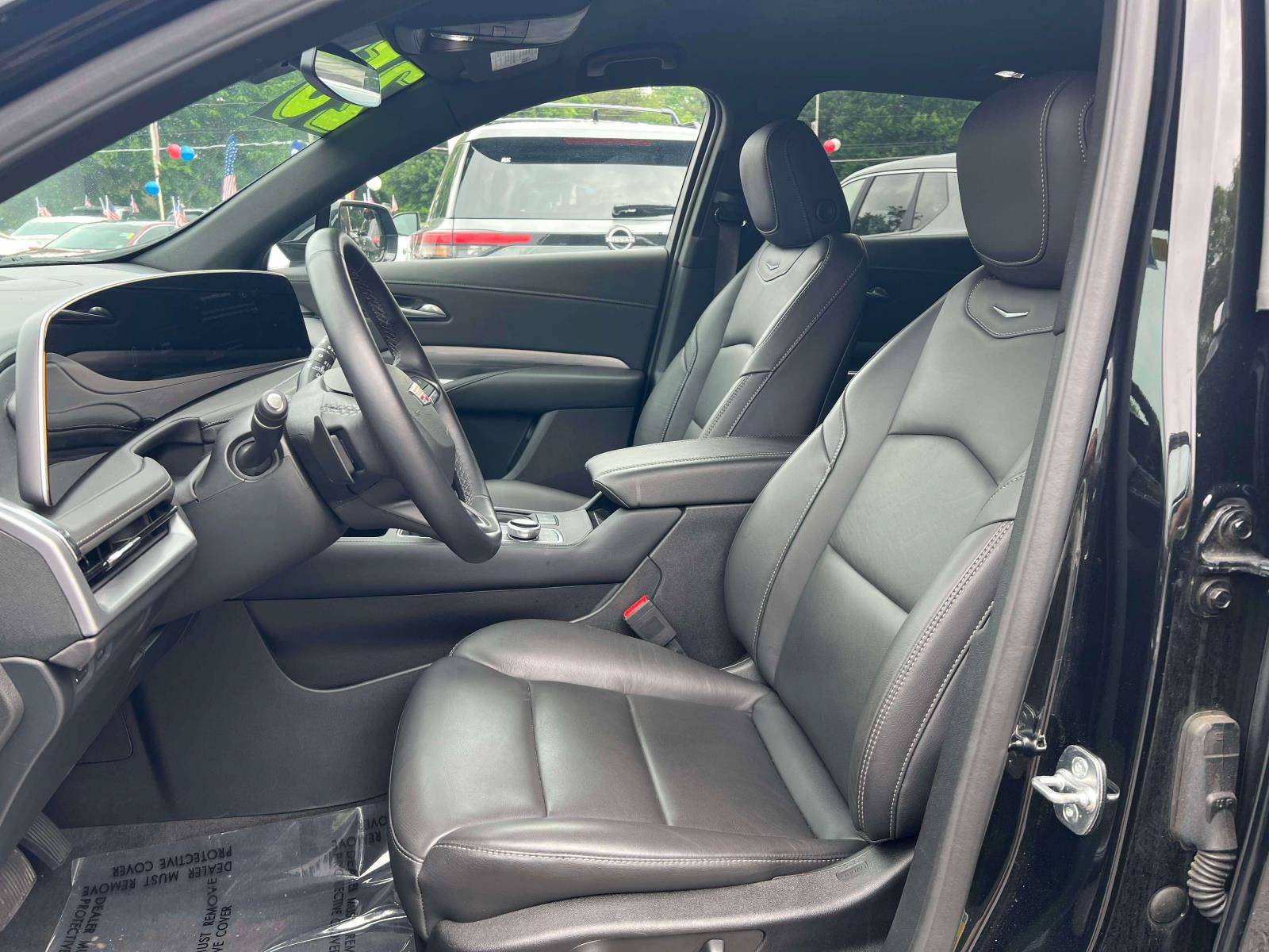 Used 2025 Cadillac XT4 Premium Luxury AWD/4WD image 24