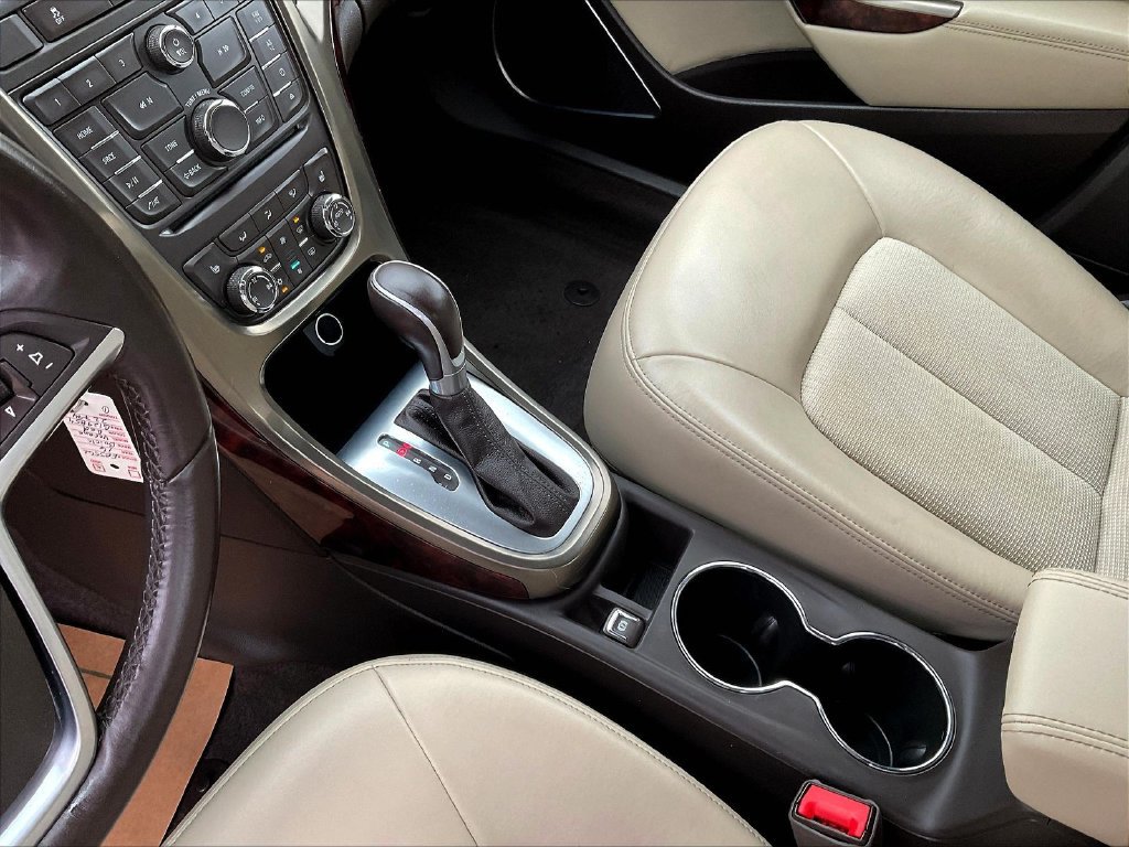 Used 2016 Buick Verano w/ Comfort Package FWD image 16