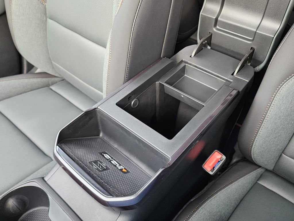 New 2026 GMC Terrain AT4 w/ Convenience Package III image 34