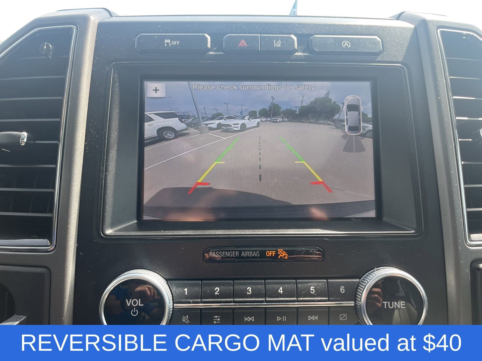 Used 2018 Ford Expedition Max XLT w/ Equipment Group 202A image 10