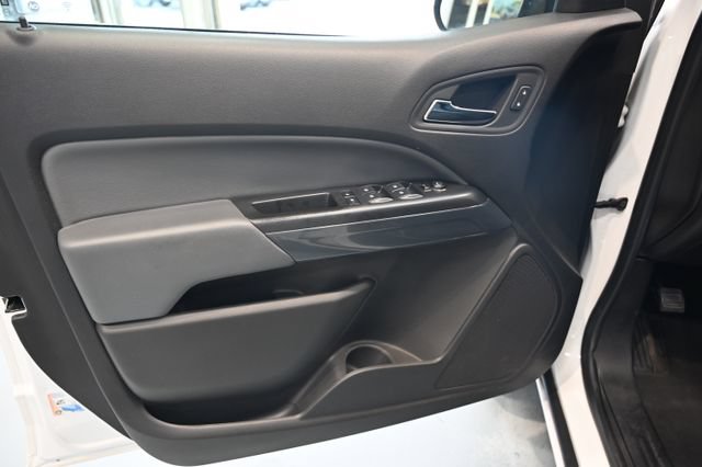 Used 2019 Chevrolet Colorado Z71 AWD/4WD image 26