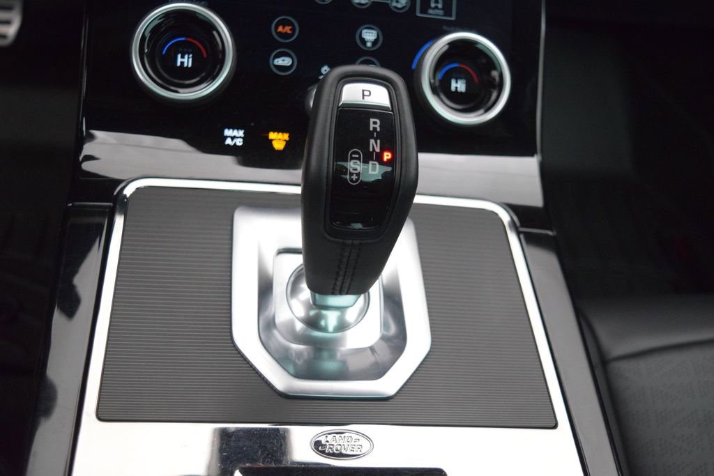 Used 2020 Land Rover Range Rover Evoque R-Dynamic SE image 24