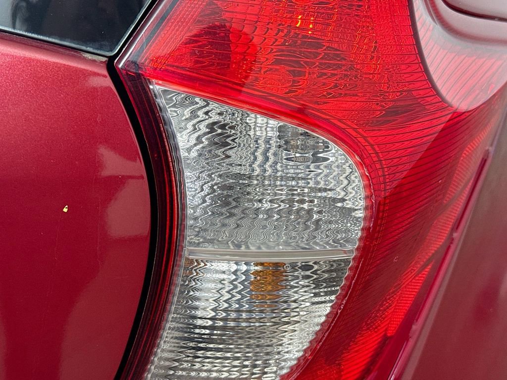 Used 2015 Nissan Versa Note SV image 29