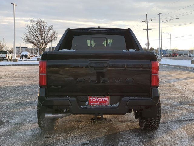 Used 2025 Toyota Tacoma SR5 image 6