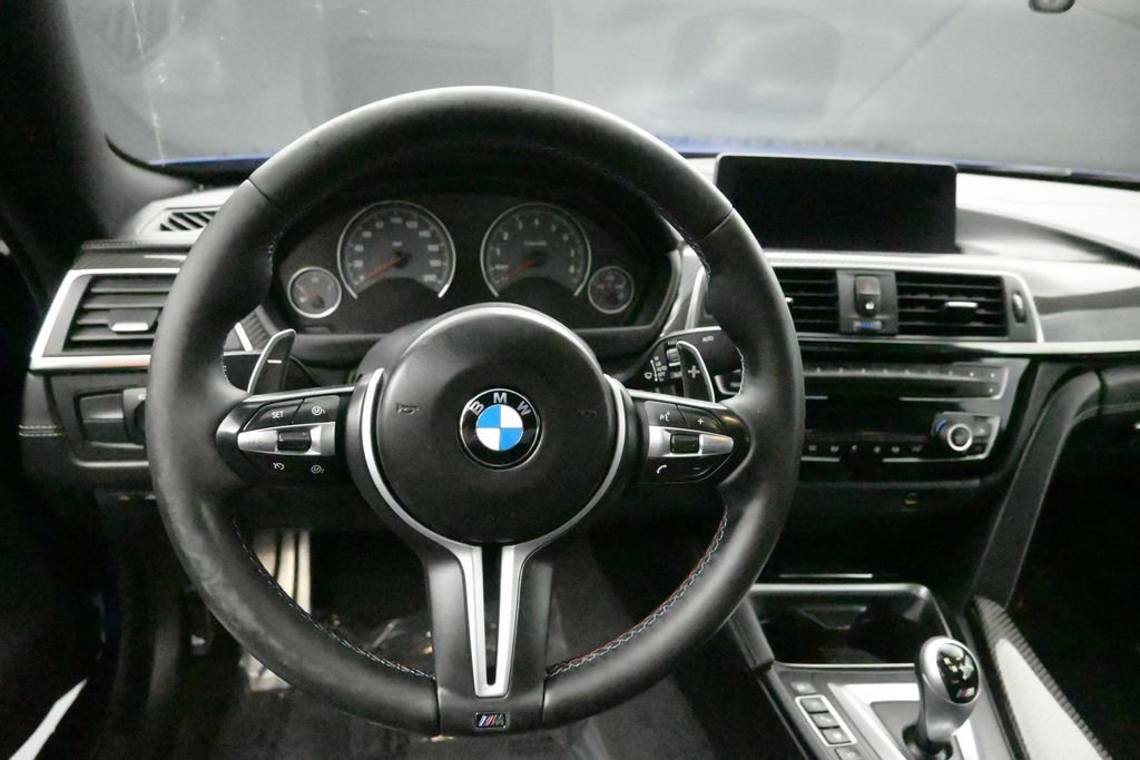 Used 2020 BMW M4 Coupe w/ Competition Package RWD image 16