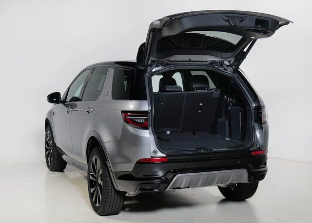 Used 2025 Land Rover Discovery Sport Dynamic SE image 20