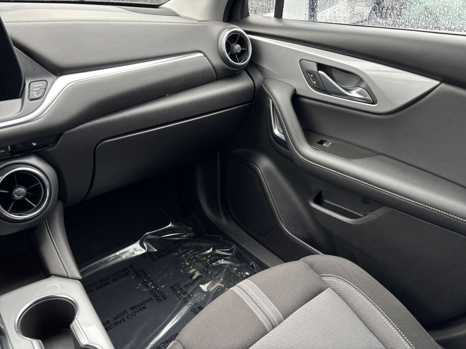 Used 2025 Chevrolet Blazer LT FWD image 36