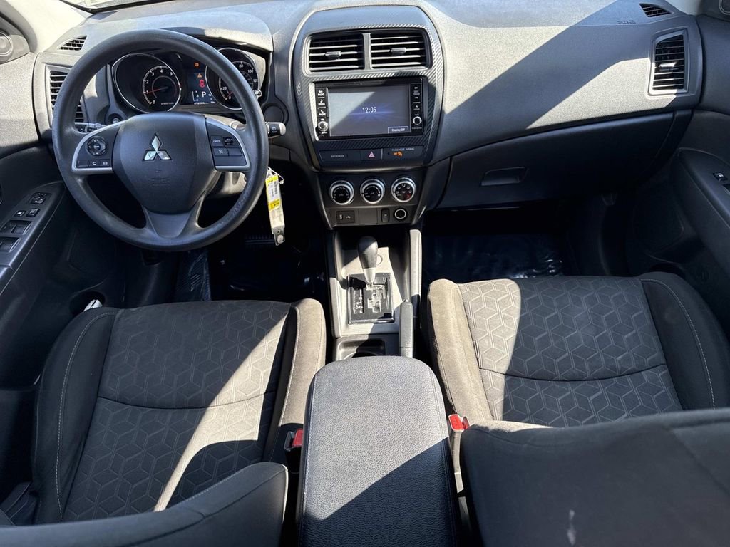 Used 2021 Mitsubishi Outlander Sport 2.0 ES image 16