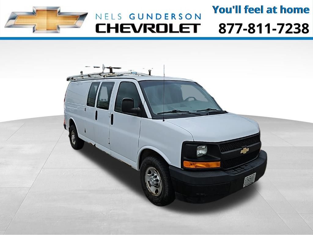 Used 2017 Chevrolet Express 3500 Extended RWD image 1