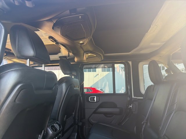 Used 2024 Jeep Wrangler Unlimited Rubicon 4xe image 15