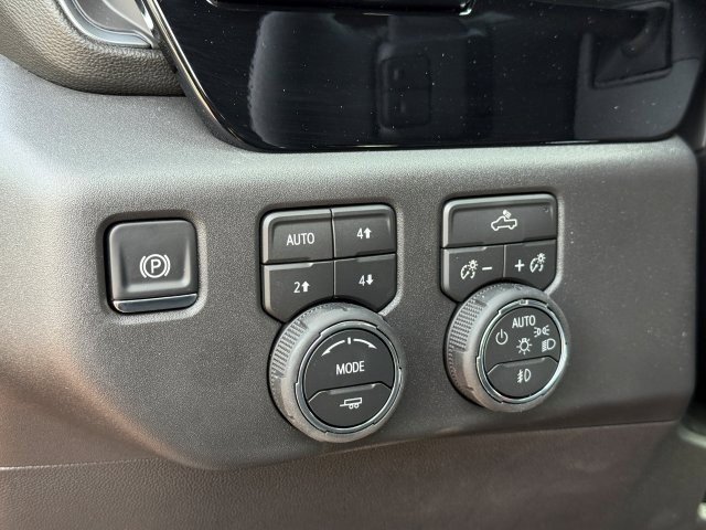 New 2026 Chevrolet Silverado 1500 LT Trail Boss w/ Convenience Package II image 13