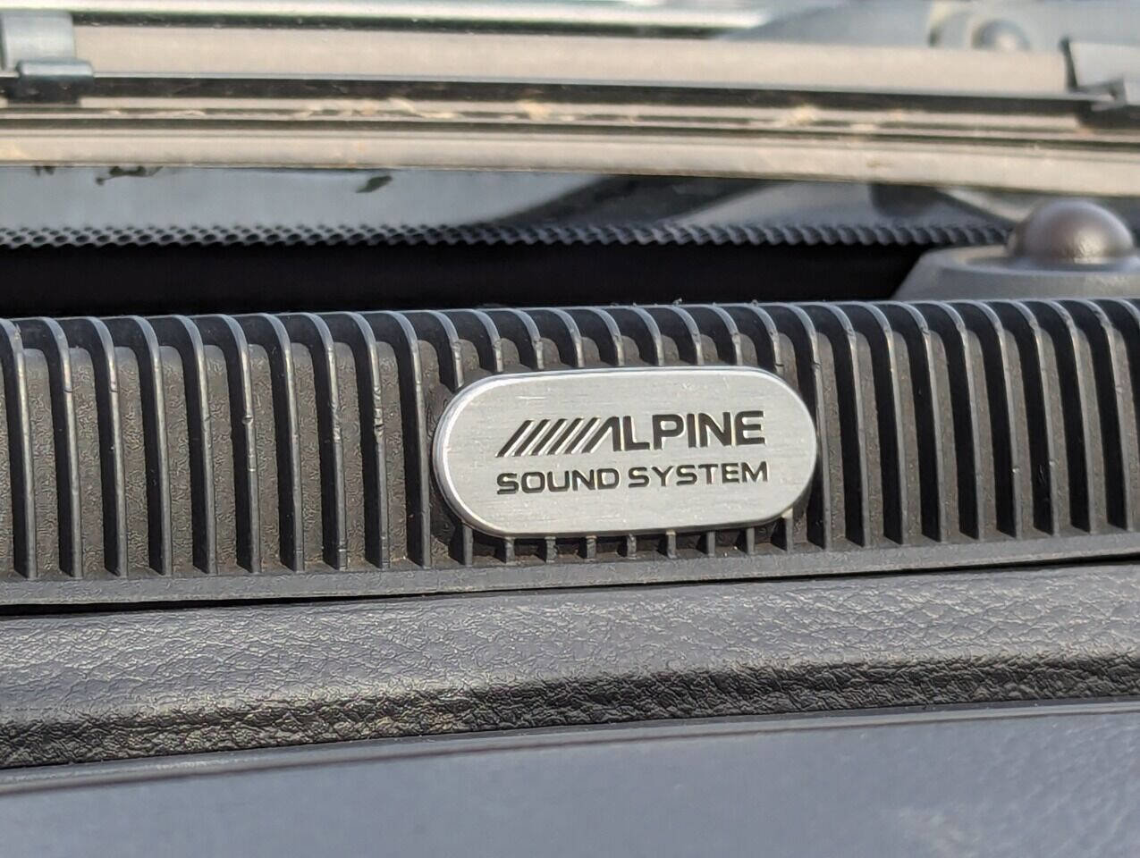 Used 2012 RAM 1500 Laramie image 19